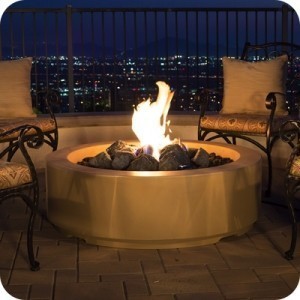 American Fyre Design - 48 Inch Louvre Round Fire Pit, Black Lava, Propane Gas-United Backyard